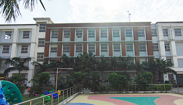 Seth M.R. Jaipuria School campus at Nainital Road, Bareilly